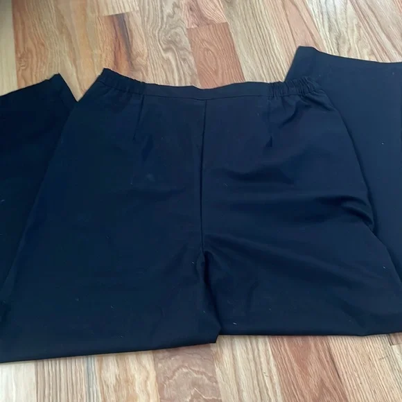 Karen Scott sport black pant with elastic waist size 14P short new with … - Picture 8 of 8